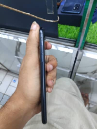 Apple iPhone SE