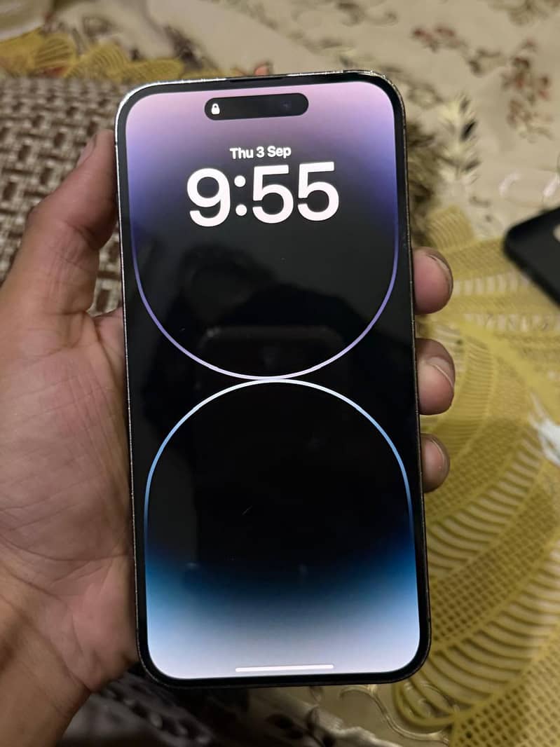 Apple iPhone 14 Pro Max 4