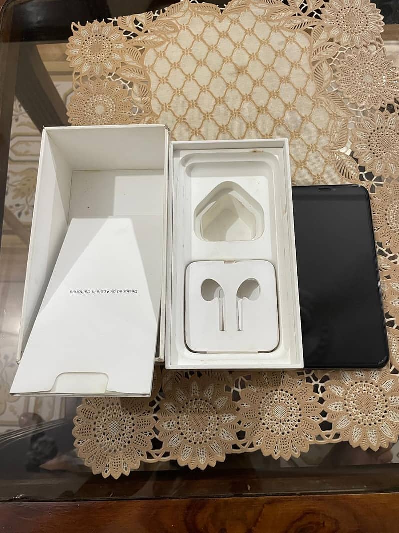 Apple iPhone X 11