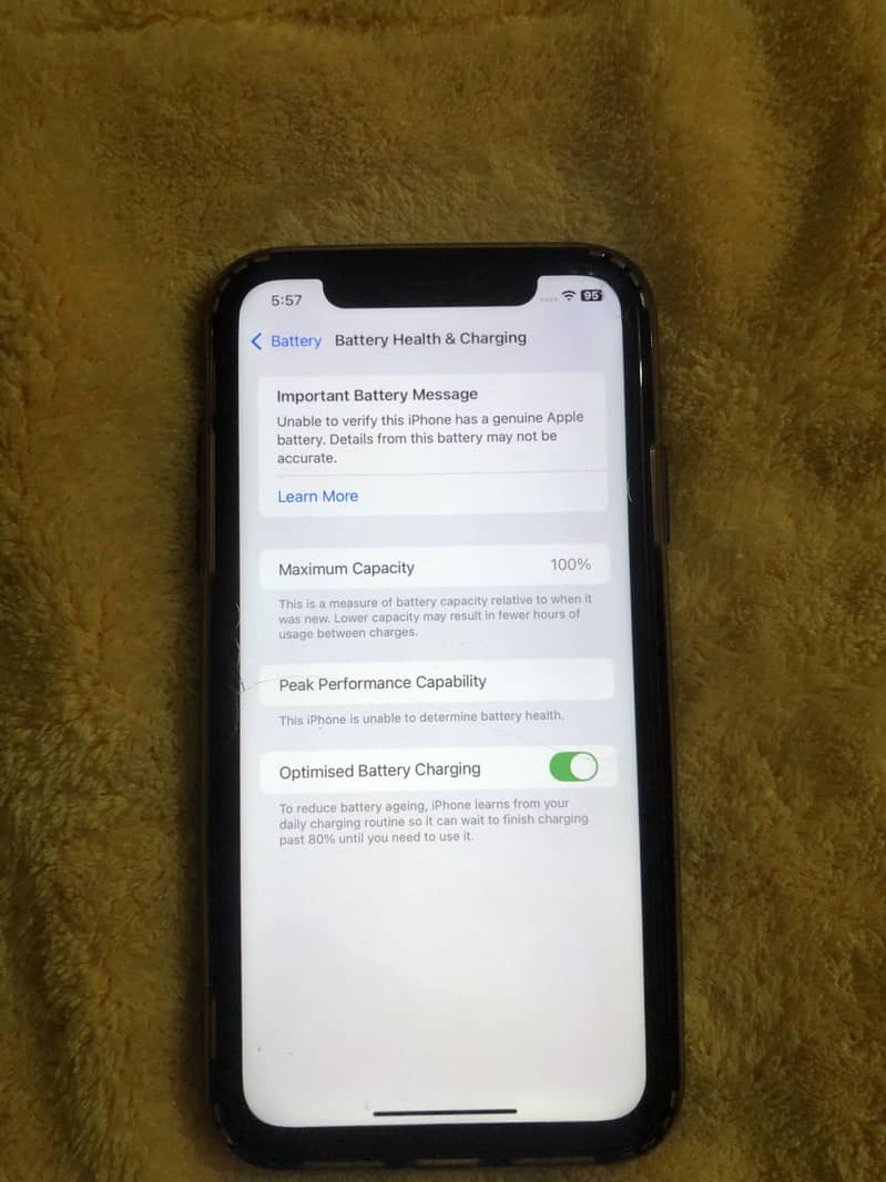 Apple iPhone XR 1