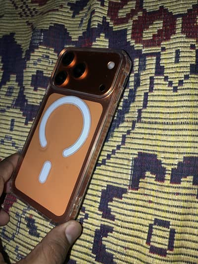 Apple iPhone XR convert 17 PRO