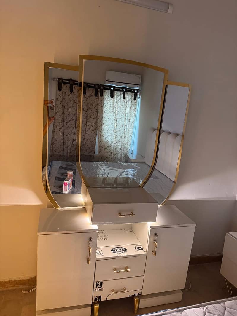 Bedroom set 10