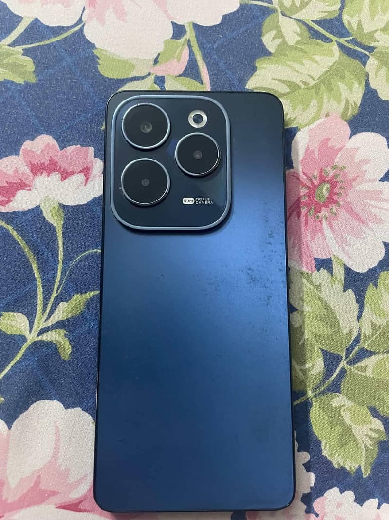 Infinix Note 40 5