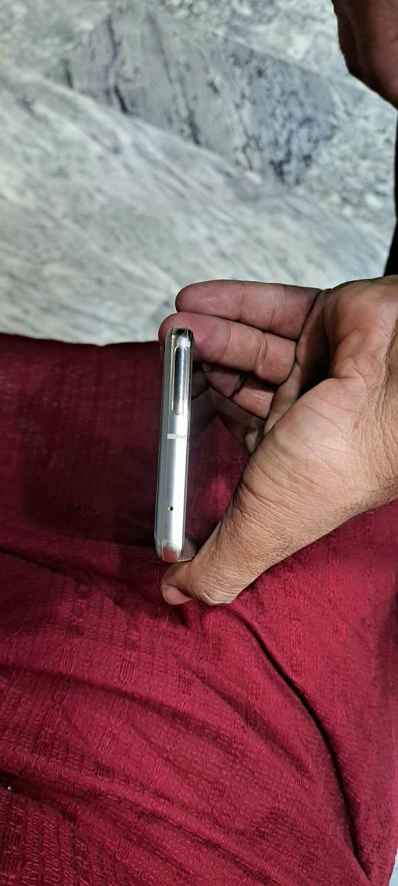 Google Pixel 7 Pro 4