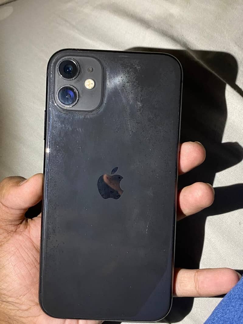 Apple iPhone 11 0
