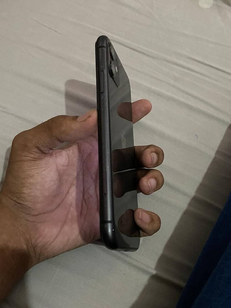 Apple iPhone 11 1