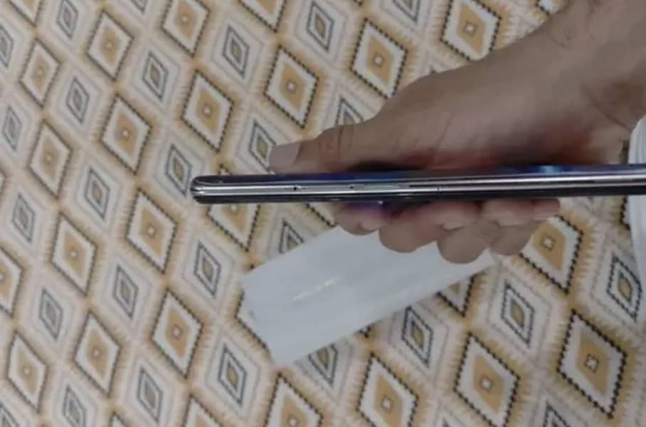 oppo reno 2f 1