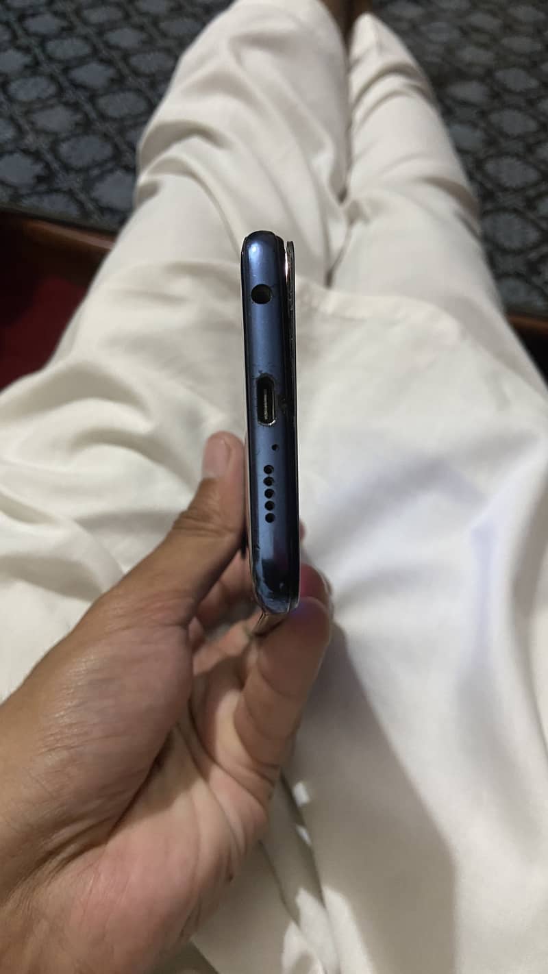 Xiaomi Redmi Note 9S 1