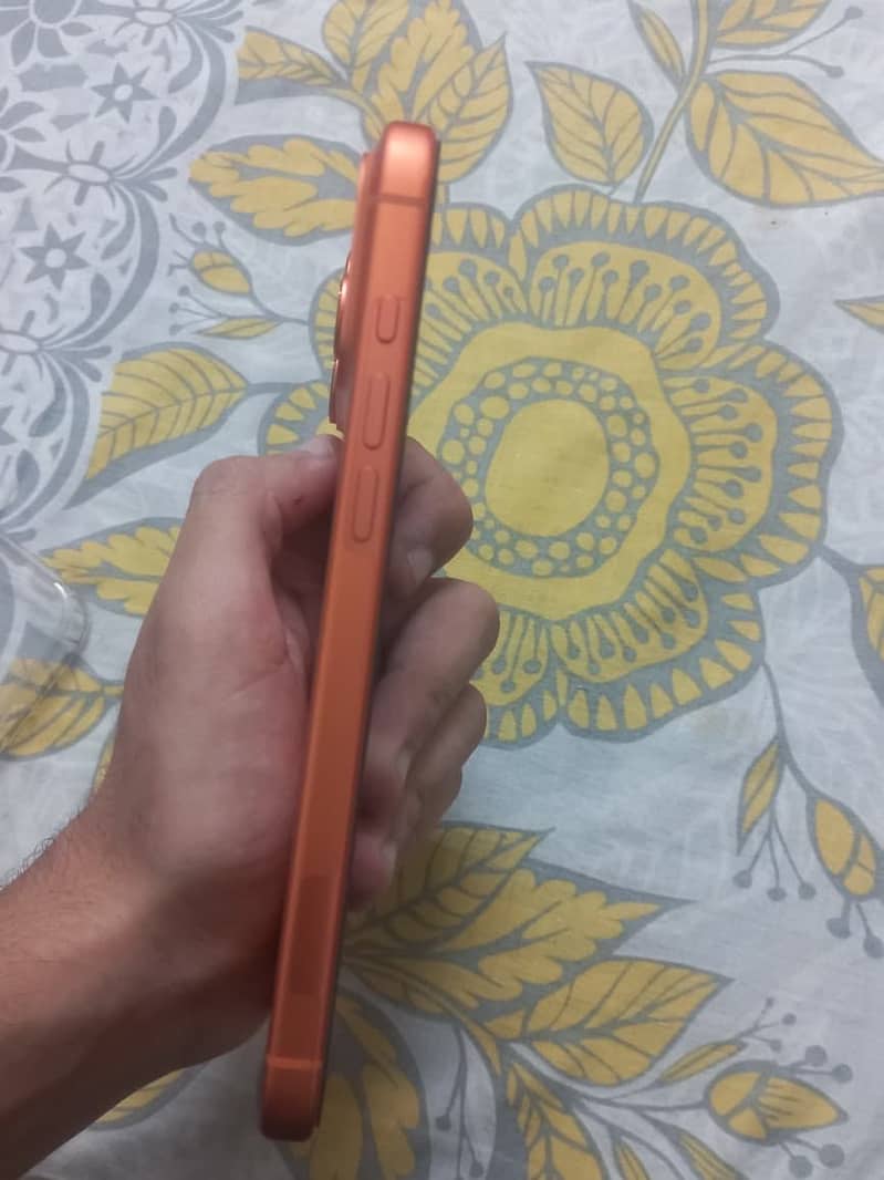 Apple iPhone 17 Pro Max 2