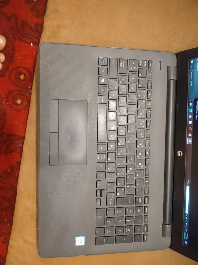 Laptop HP 4