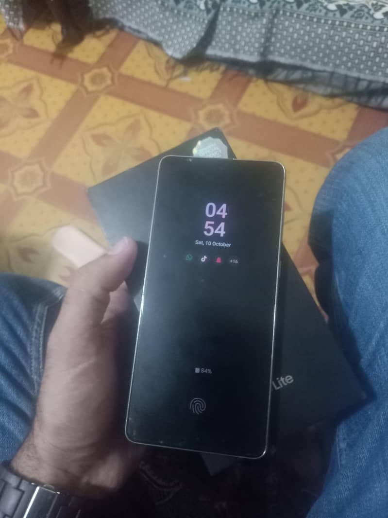 Samsung Mobile Note10 Lite 1