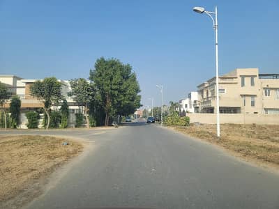 20 Marla Residential Plot In Stunning DHA Phase 7 - Block Q Is Available For sale