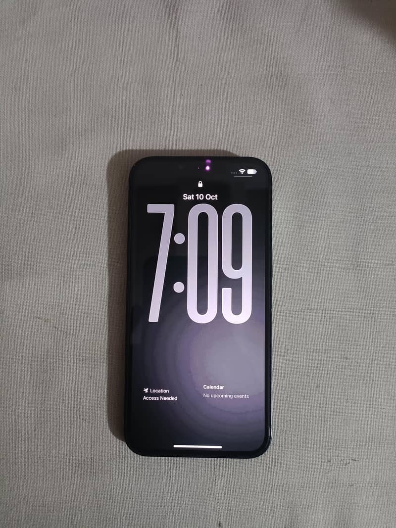 Apple iPhone 13 5