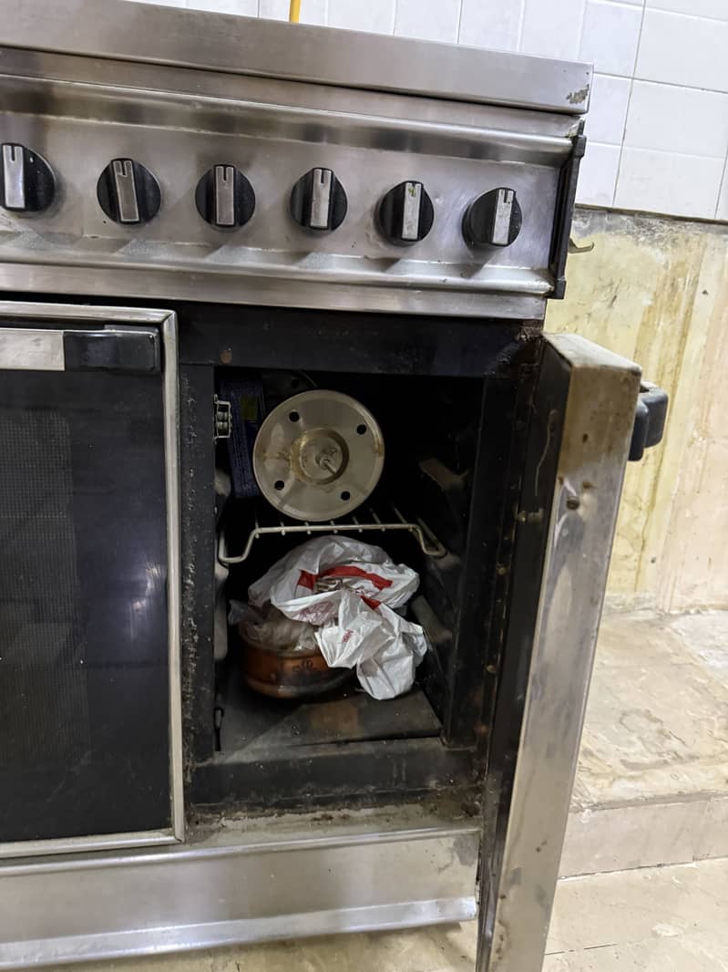Kitchen skyflame cooking range 6
