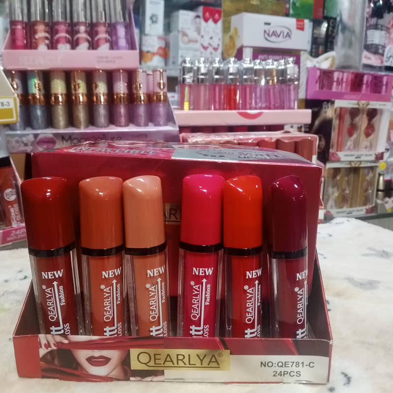 Matte lipglosses 0