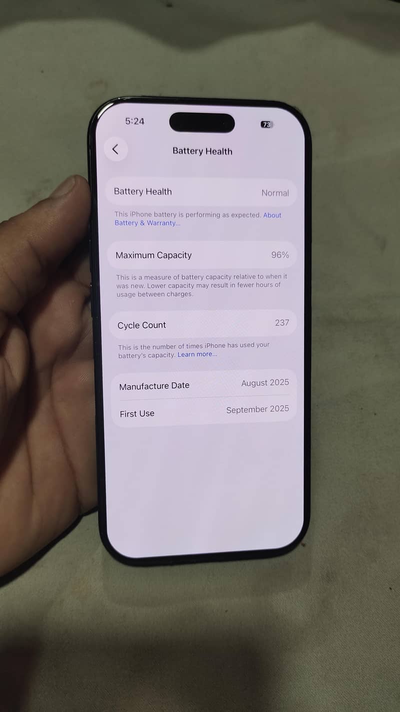 Iphone 16pro JV 5