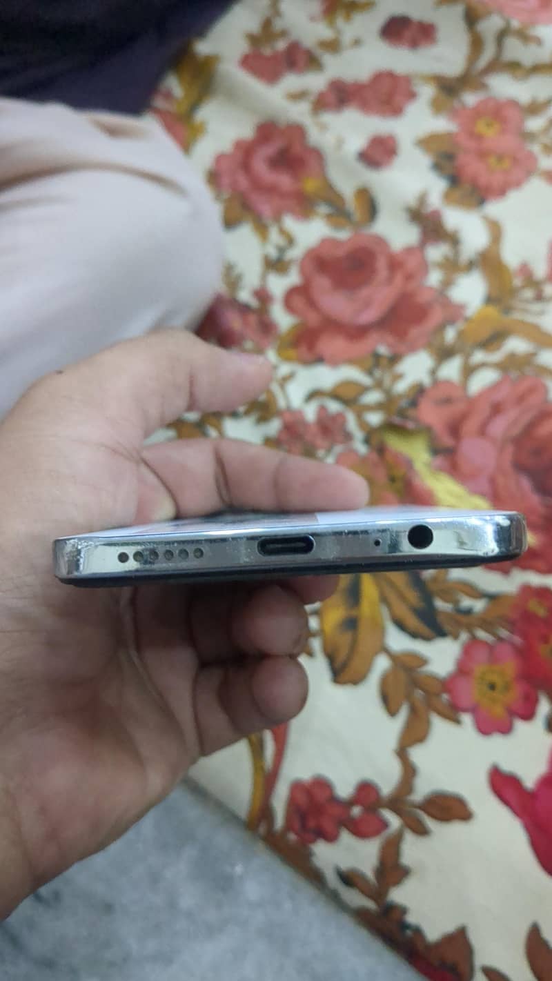 Tecno CAMON 30 Pro 5