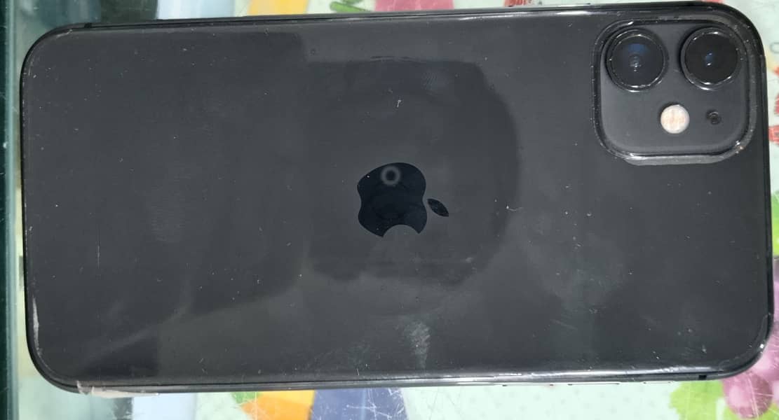 Apple iPhone 11 3