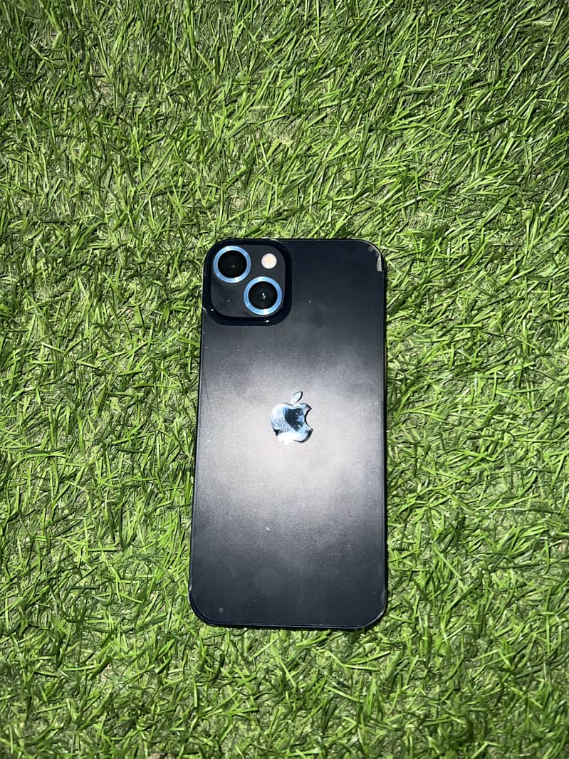 Apple iPhone 13 0