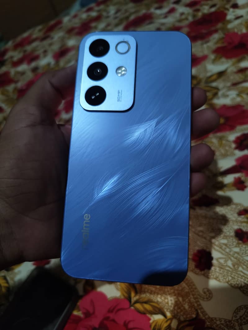 Realme C85 5