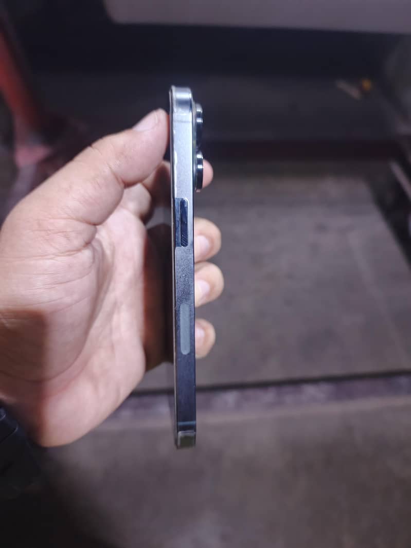 Apple iPhone 13 Pro 5