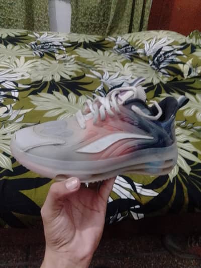 8 number Boys shoes