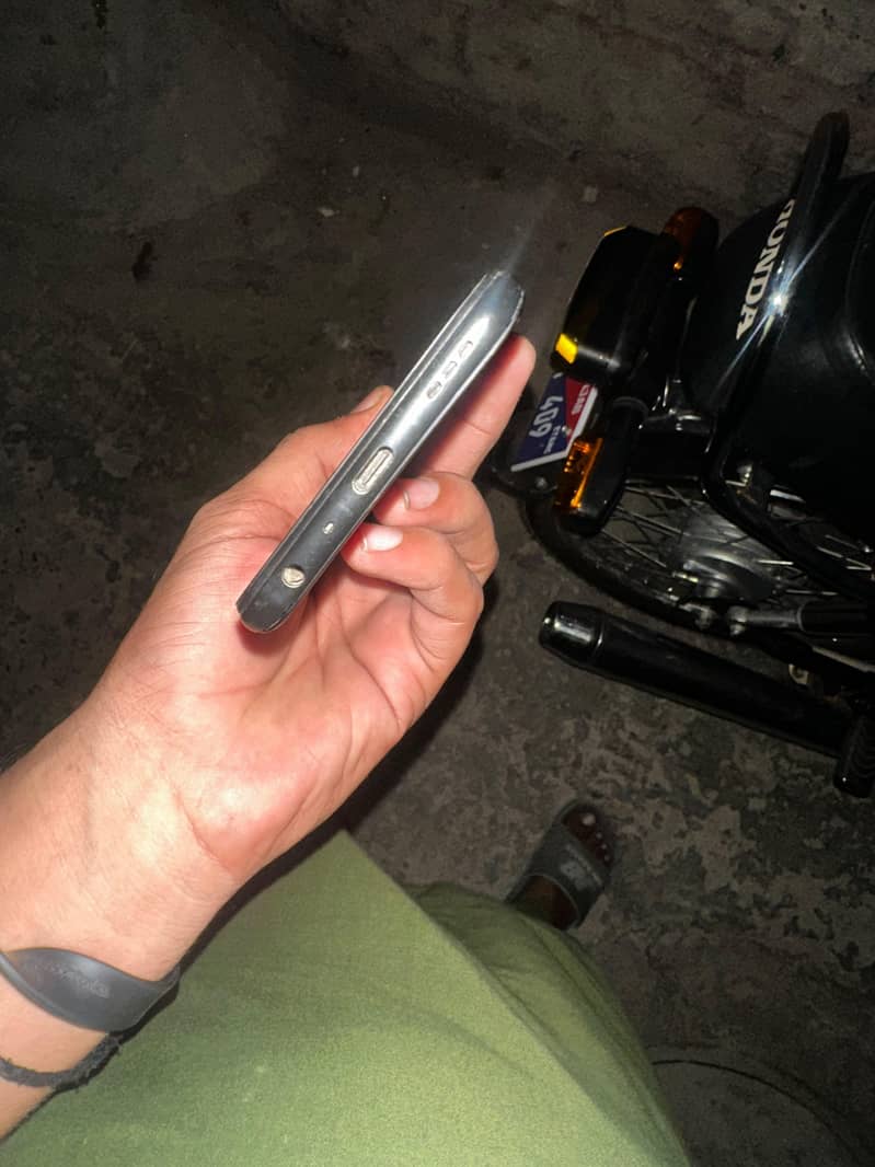 OPPO A73 4