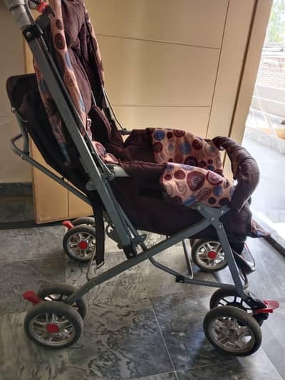Baby Pram for Sale in Rawalpindi | Reversible Stroller