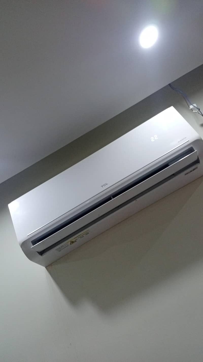 TCL AC 1