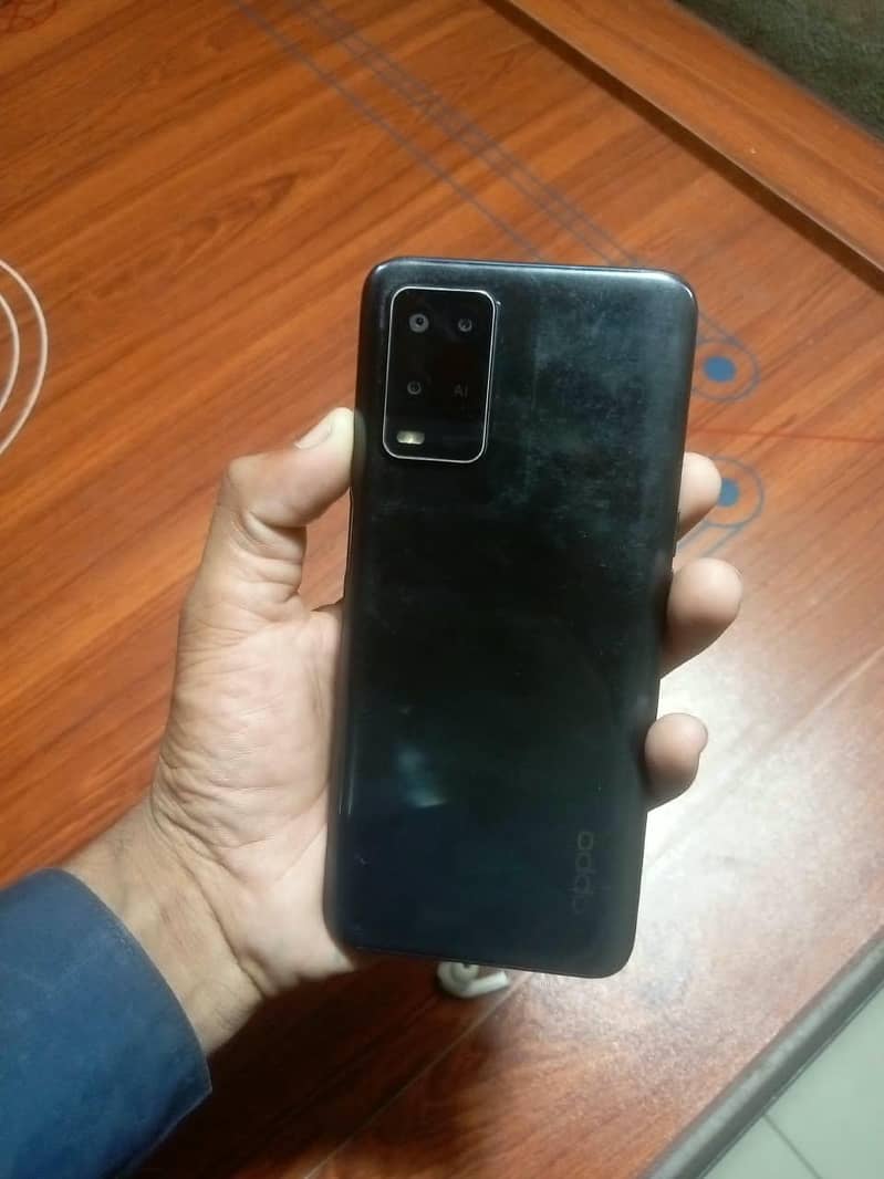 OPPO A54 4