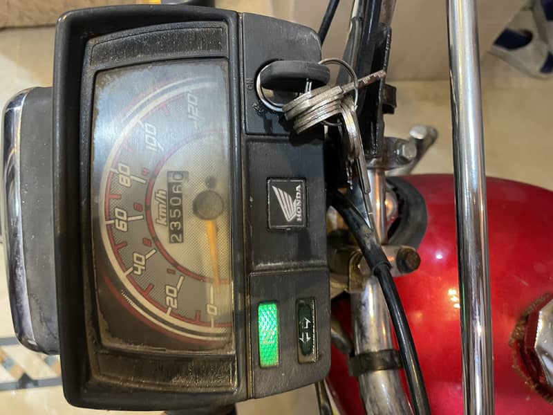 CD 70 Honda 9