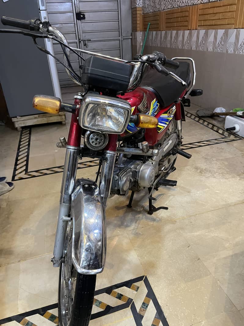 CD 70 Honda 11