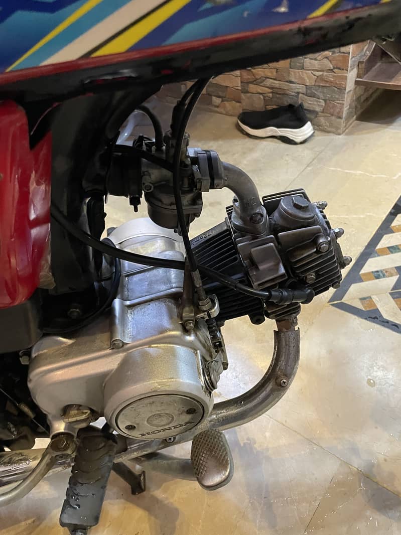 CD 70 Honda 12