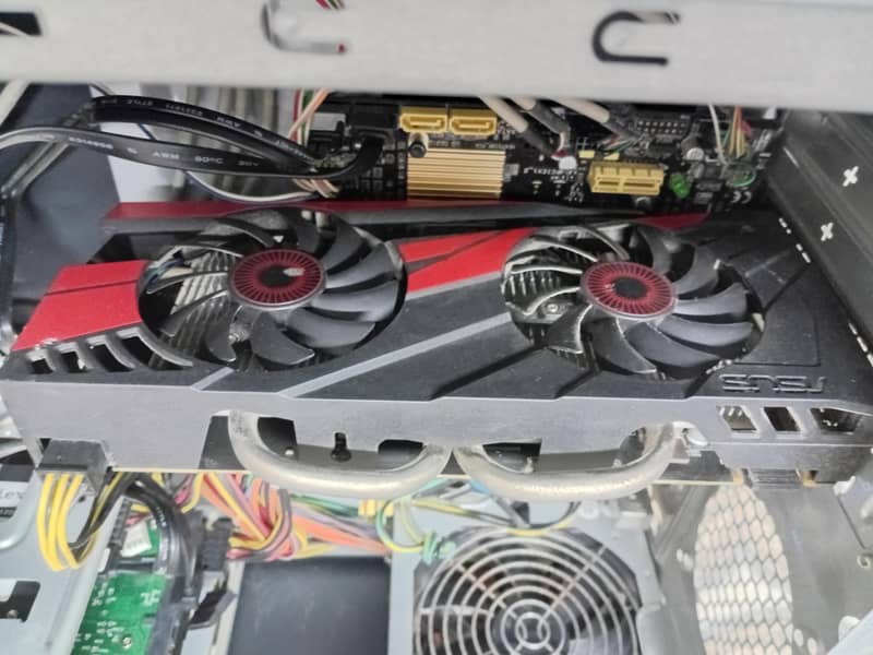 mid range Gaming PC 2
