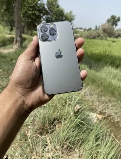 Apple iPhone 13 Pro