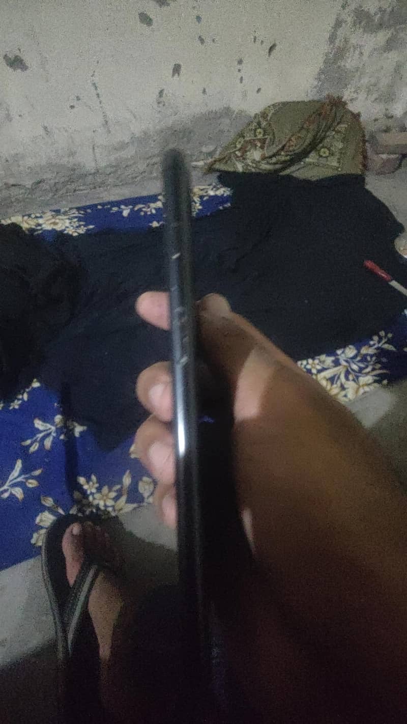 Apple iPhone 7 Plus 5