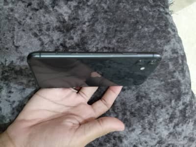 Apple iPhone 11 ESIM WORKING