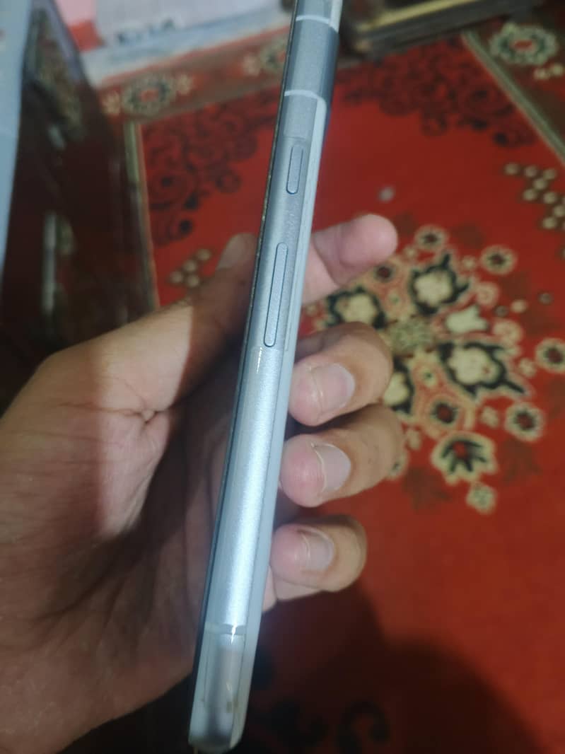 Google Pixel 7a 2