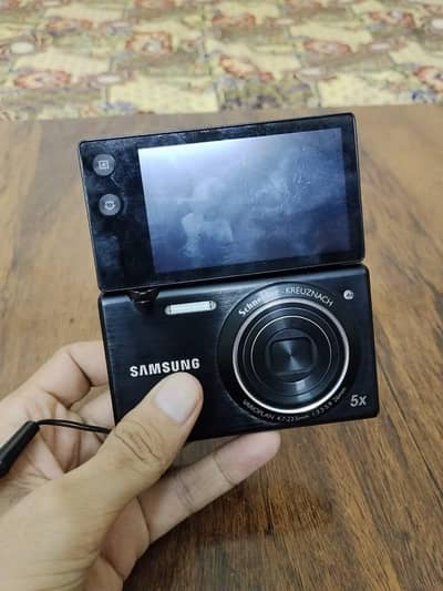 Samsung MV800 (Good Condition)