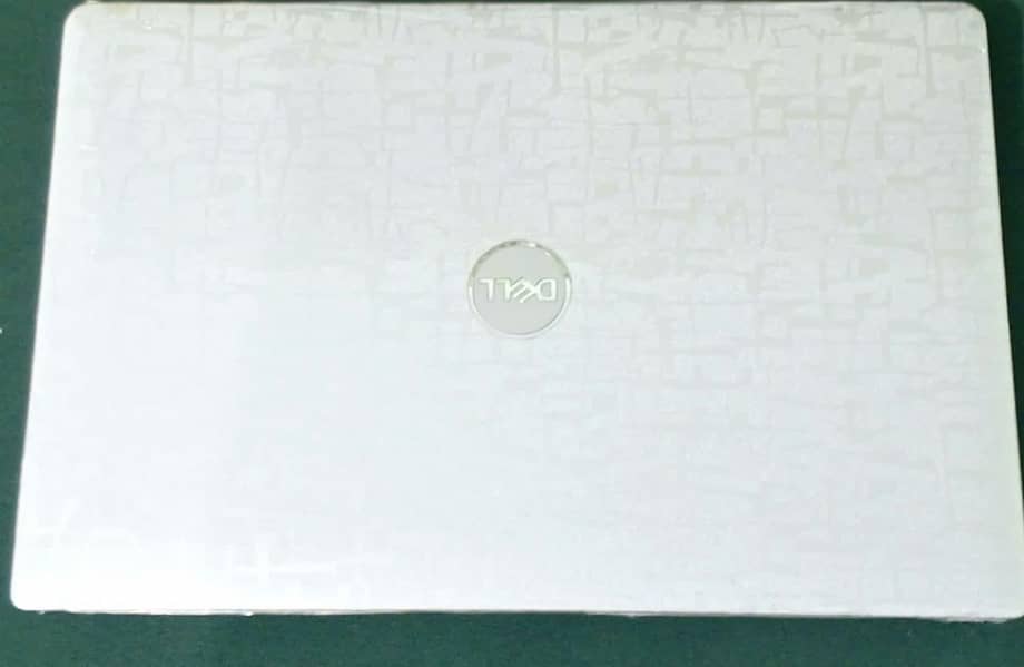 Laptop 0