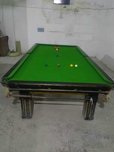 snooker table