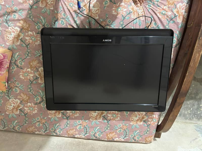full working LCD good condition 2