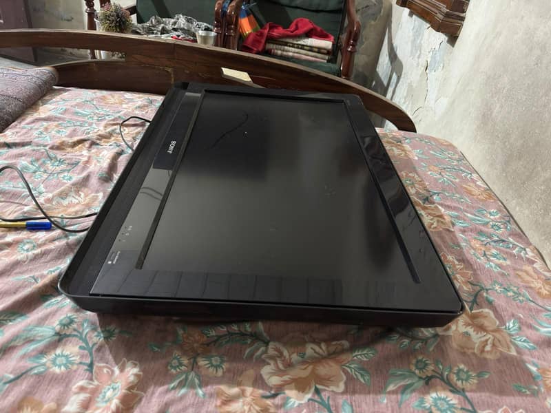 full working LCD good condition 3