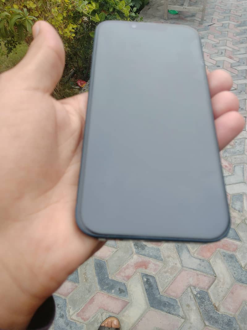 Apple iPhone 14 2