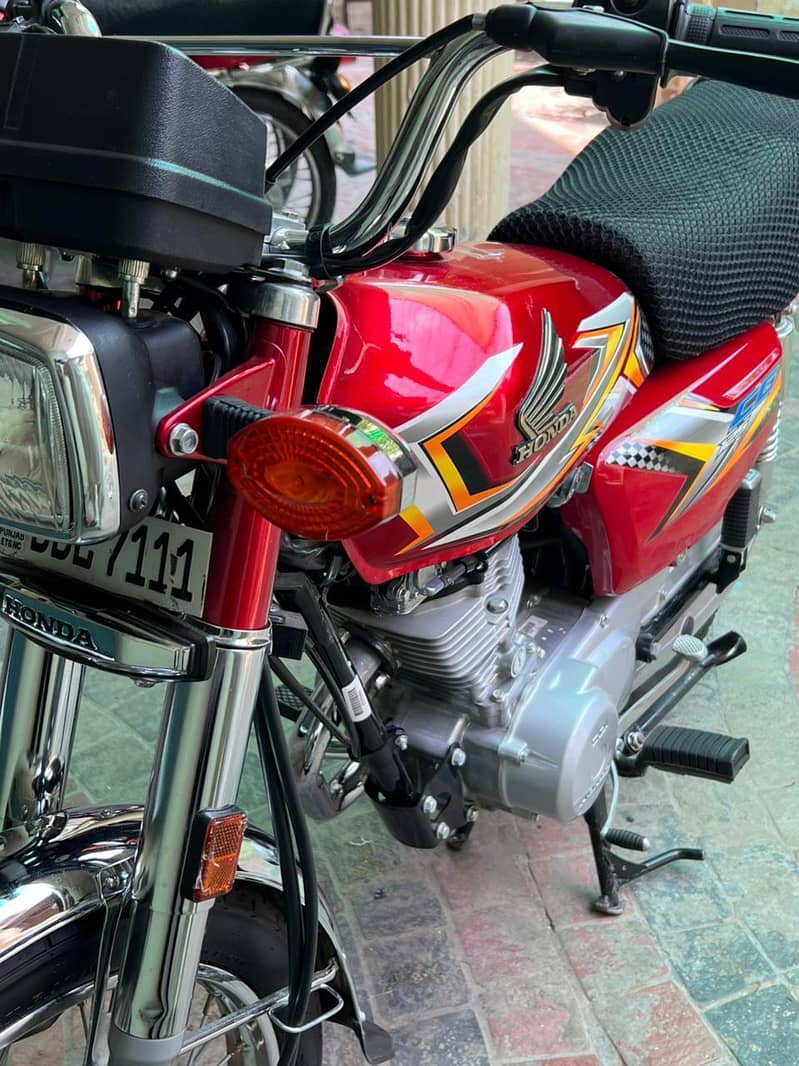 CG 125 0