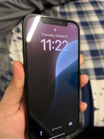 Apple iPhone 12