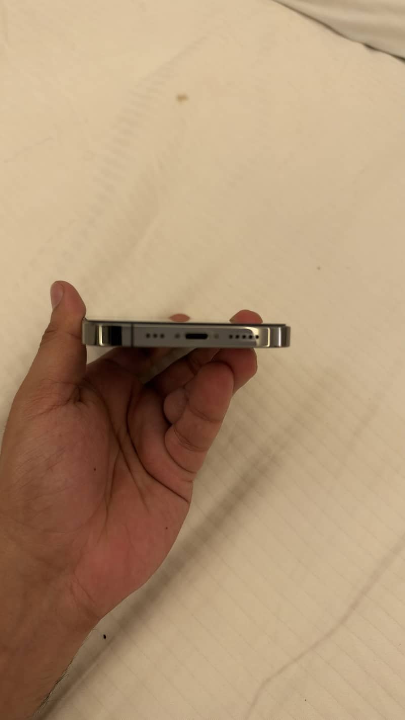 Apple iPhone 12 Pro 4