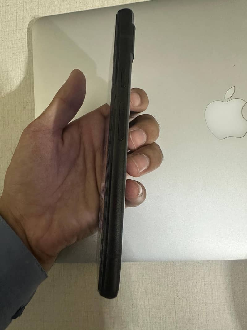 Google Pixel 6a 4