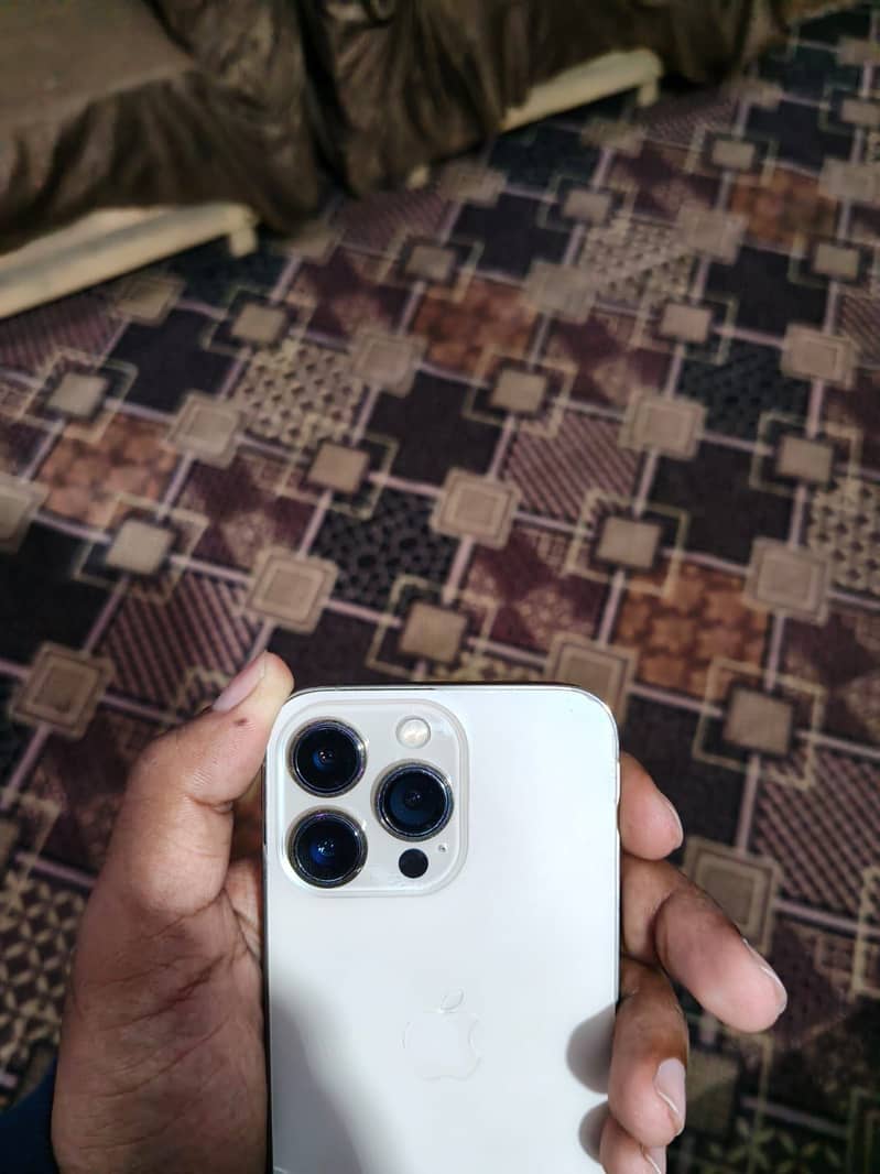 Apple iPhone 13 Pro 5