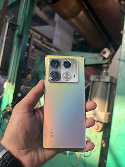 Infinix Note 40